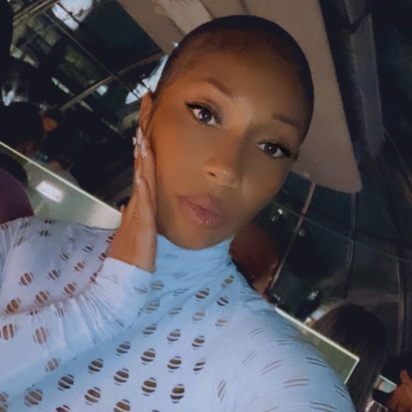 Two piece outfit - Picture 4 of 4